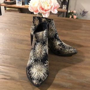 Kenneth Cole REACTION Ankle Notch Western Stars